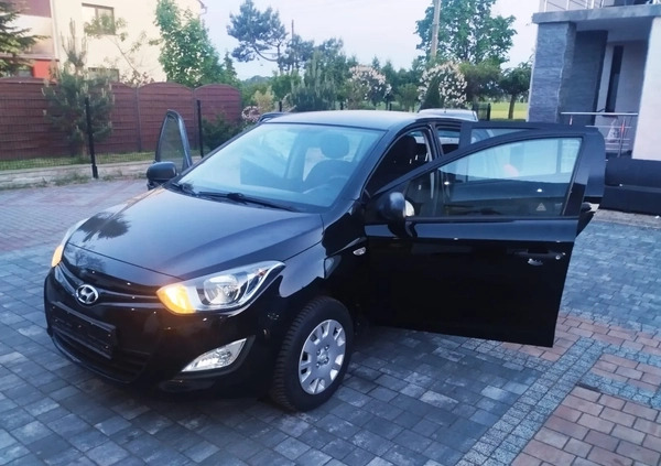 Hyundai i20 cena 21900 przebieg: 112000, rok produkcji 2012 z Lubliniec małe 92